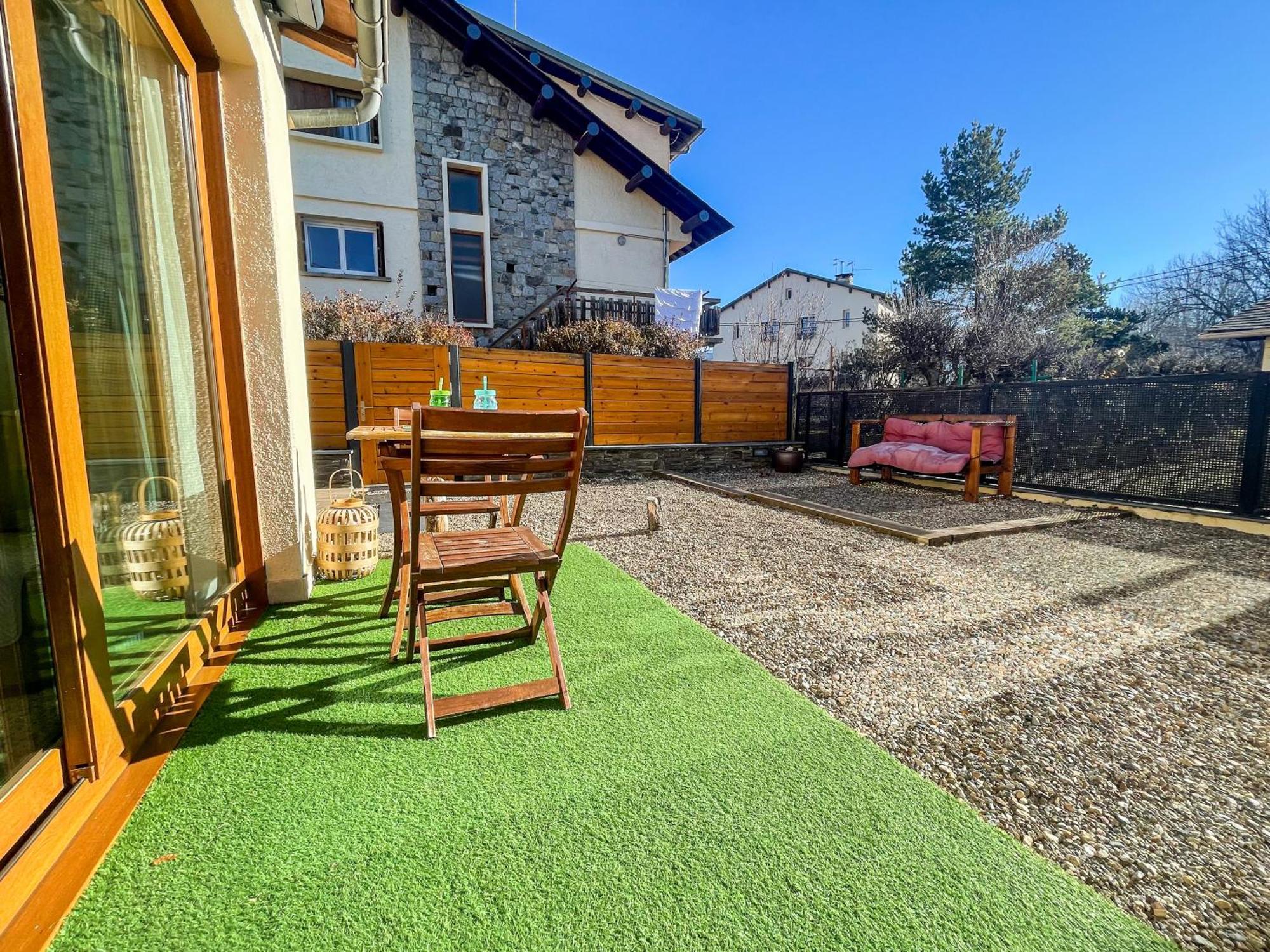 Villa Bonita Casa. Gran Jardin. Con Wifi. Bourg-Madame Exterior foto