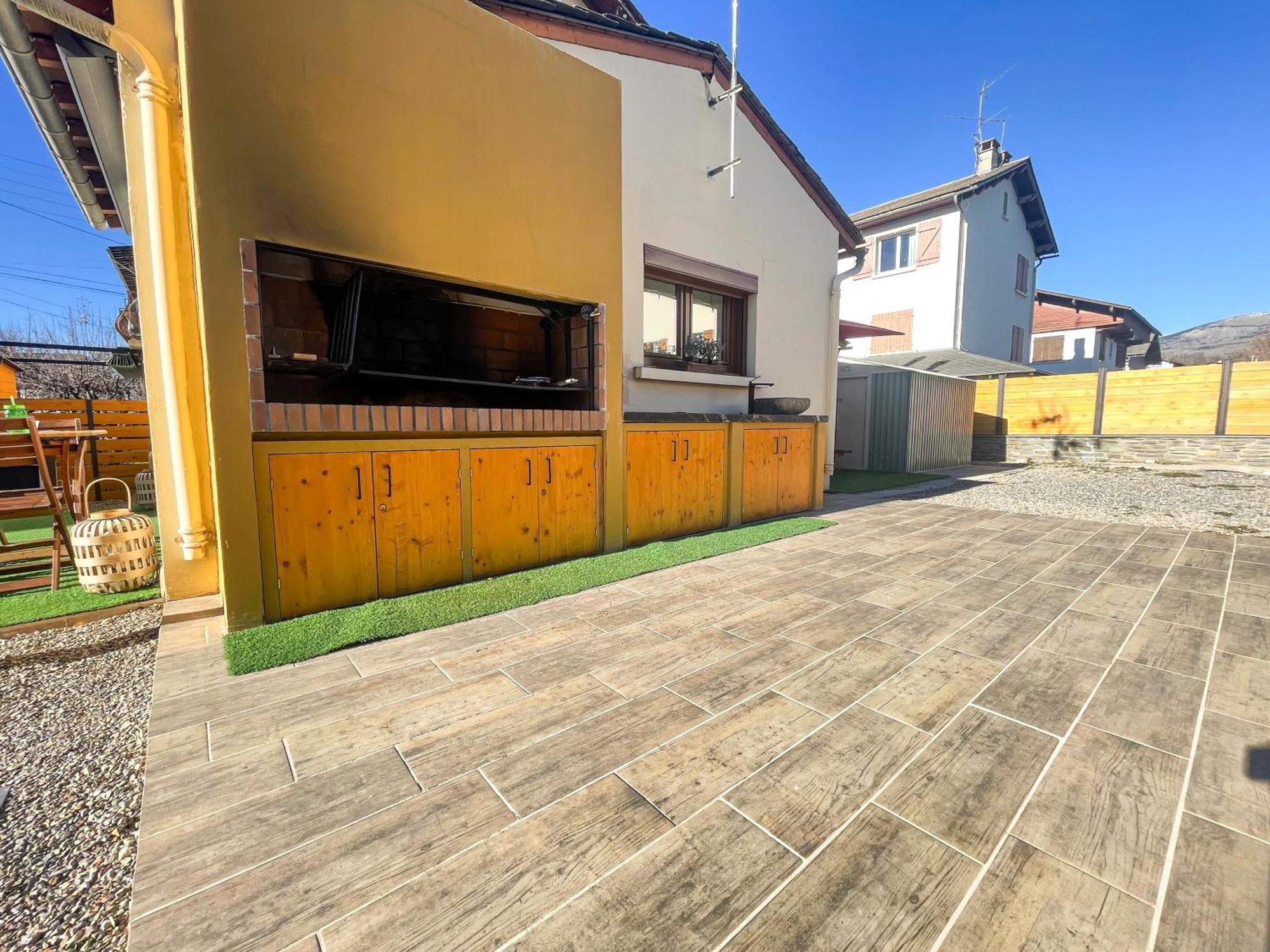 Villa Bonita Casa. Gran Jardin. Con Wifi. Bourg-Madame Exterior foto