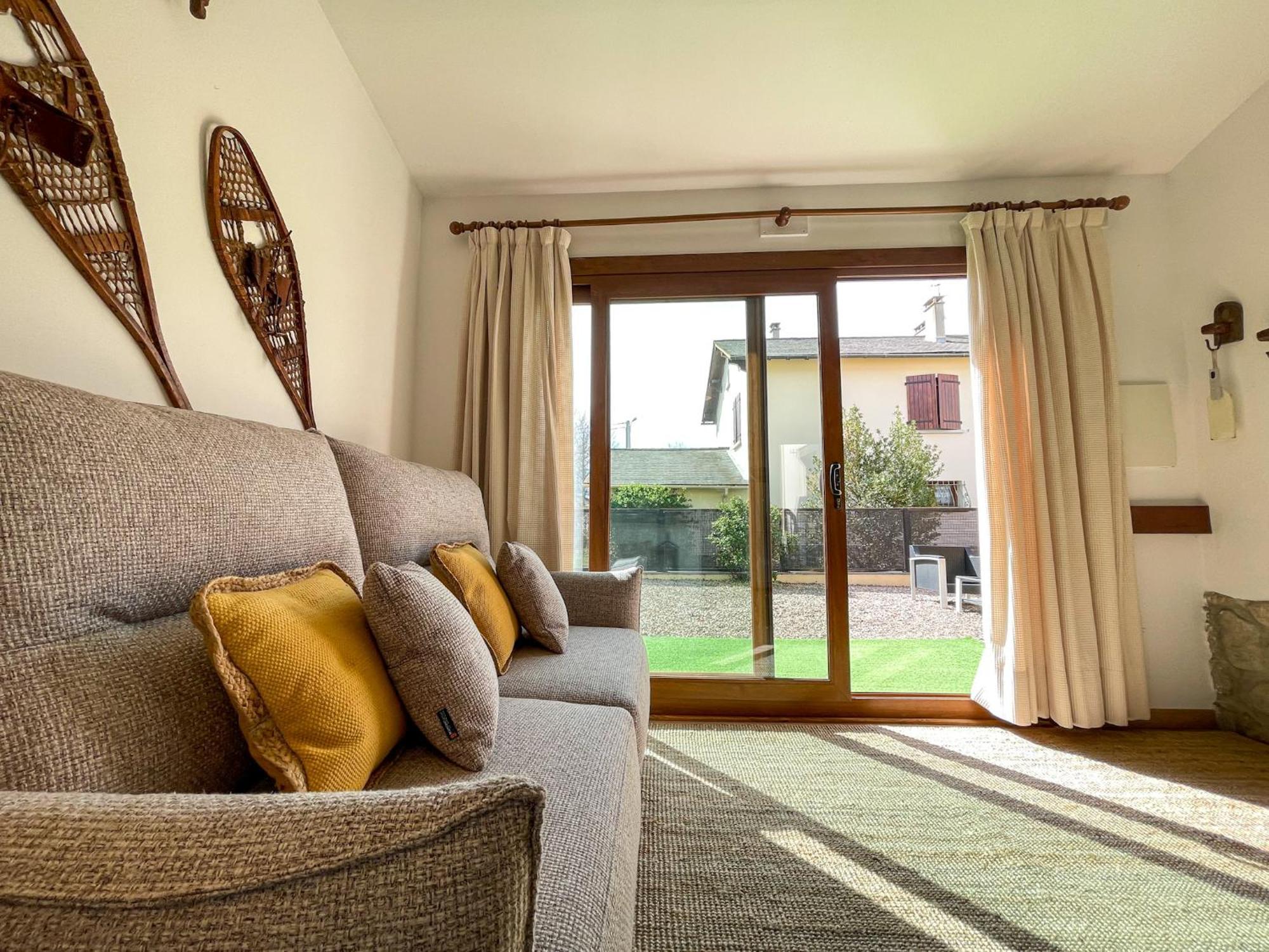 Villa Bonita Casa. Gran Jardin. Con Wifi. Bourg-Madame Exterior foto